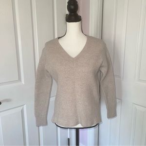 Rachel Zoe 100% Extrafine Merino Wool beirge/taupe long sleeve sweater, Large